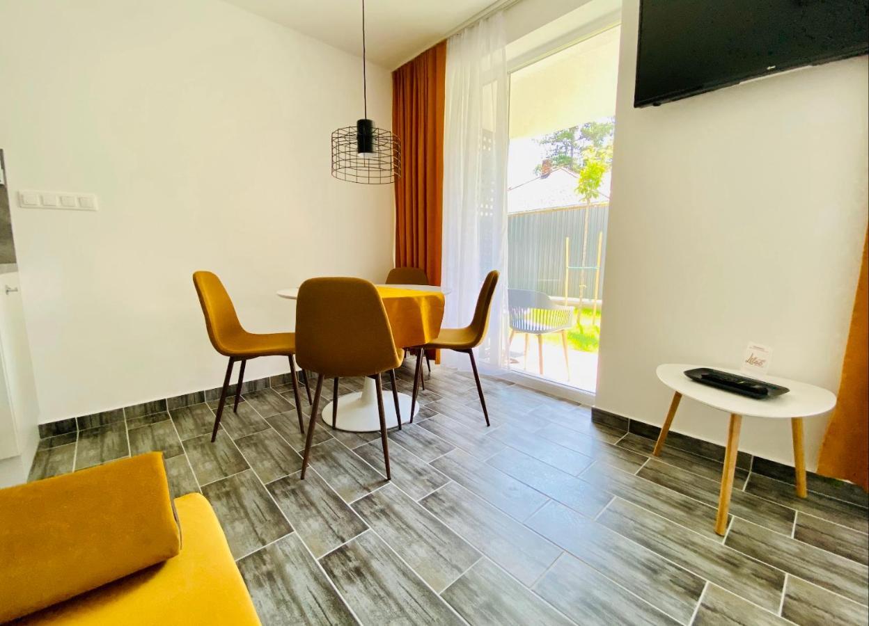 Lilac Apartman Балатонлеле Екстериор снимка