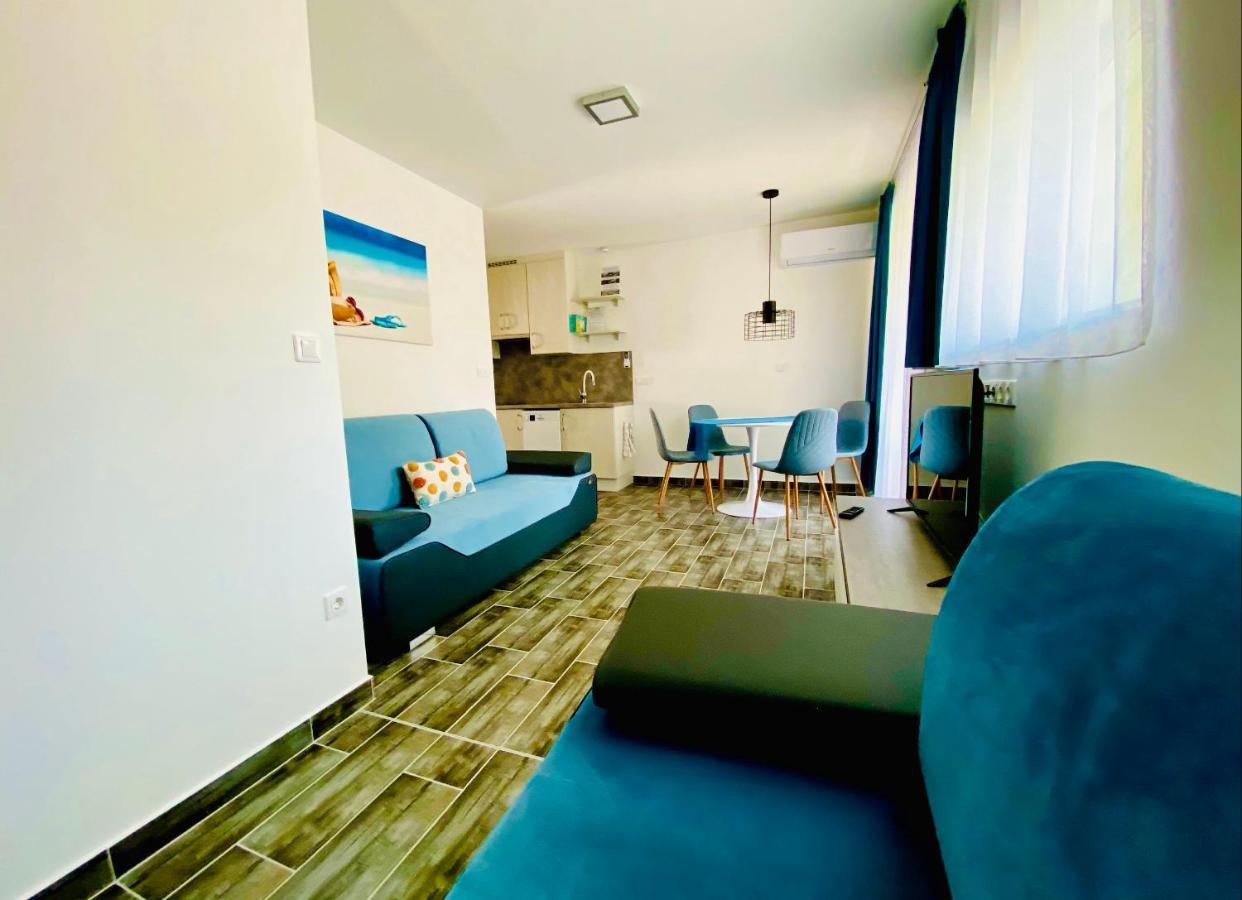 Lilac Apartman Балатонлеле Екстериор снимка
