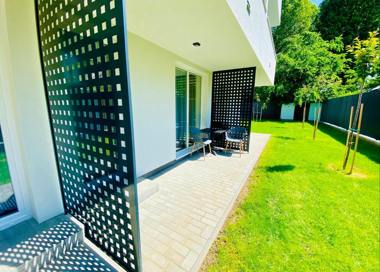 Lilac Apartman Балатонлеле Екстериор снимка