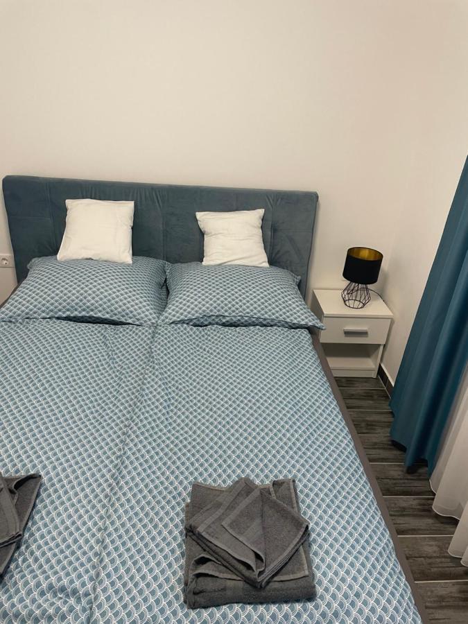 Lilac Apartman Балатонлеле Екстериор снимка